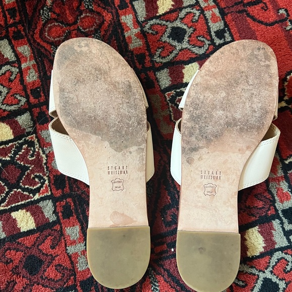 Excellent condition Stuart Weitzman crisscross white slides - Picture 3 of 3